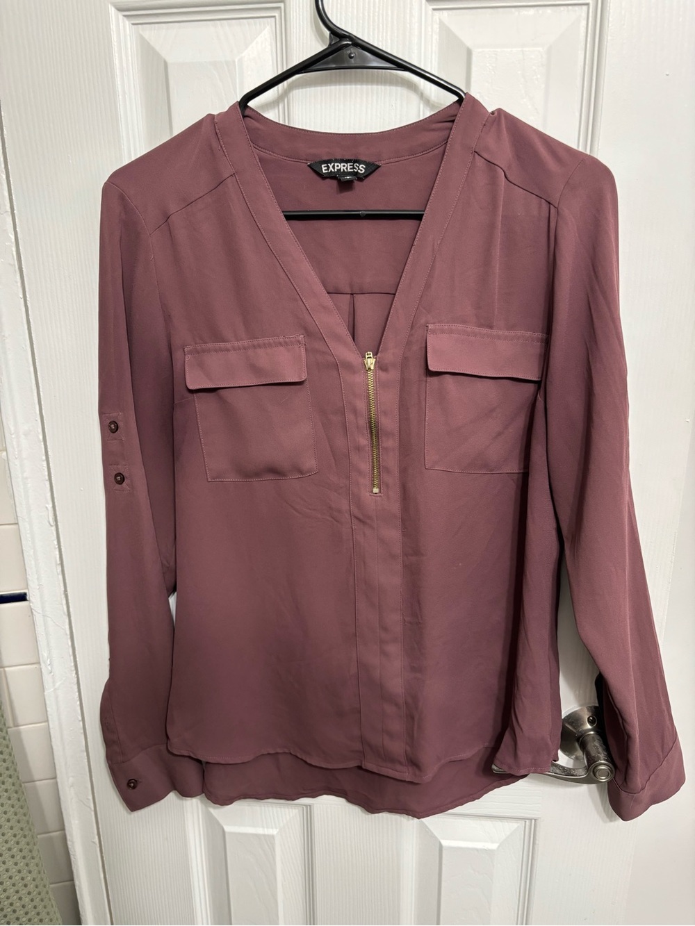 Express Mauve Long-Sleeve Zip V-Neck Blouse